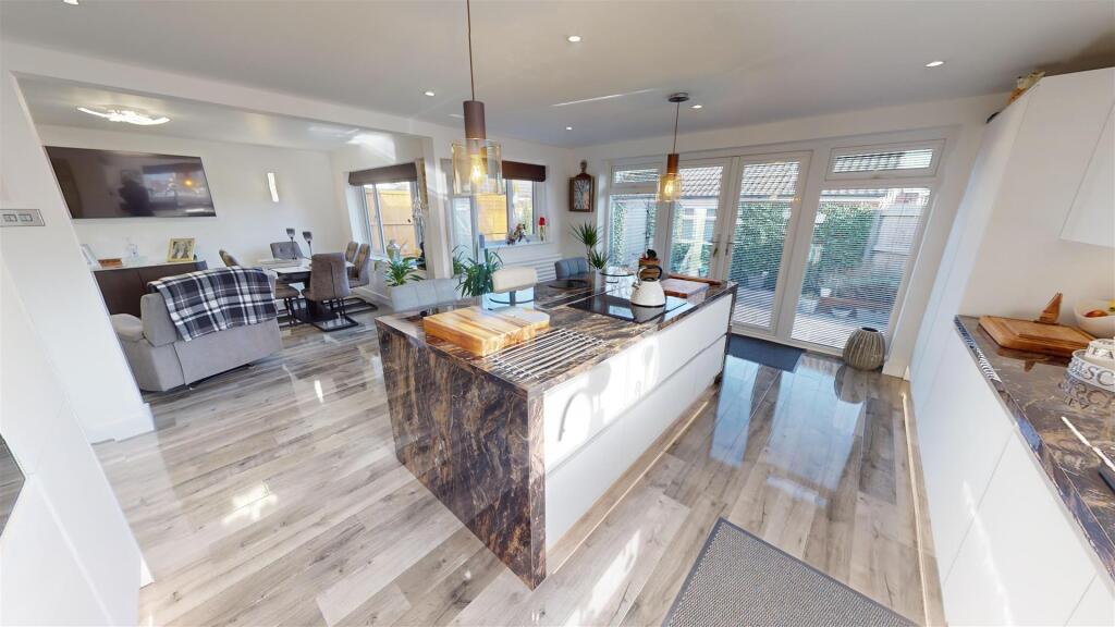 Seacroft Crescent Kitchen