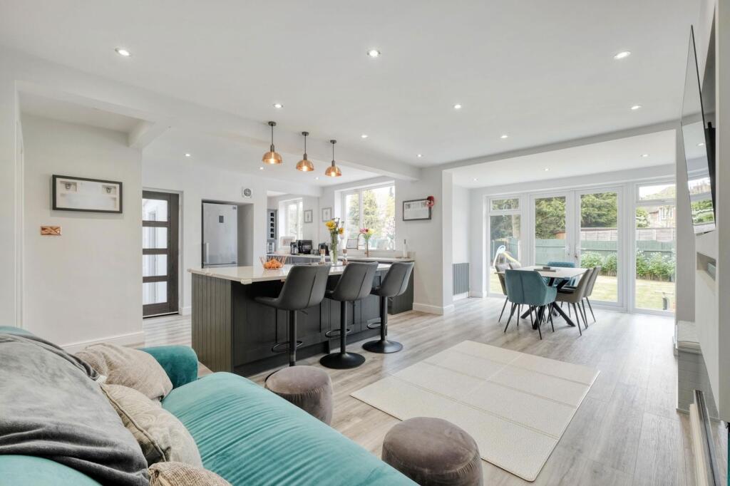 Kitchen/Diner/Family Room