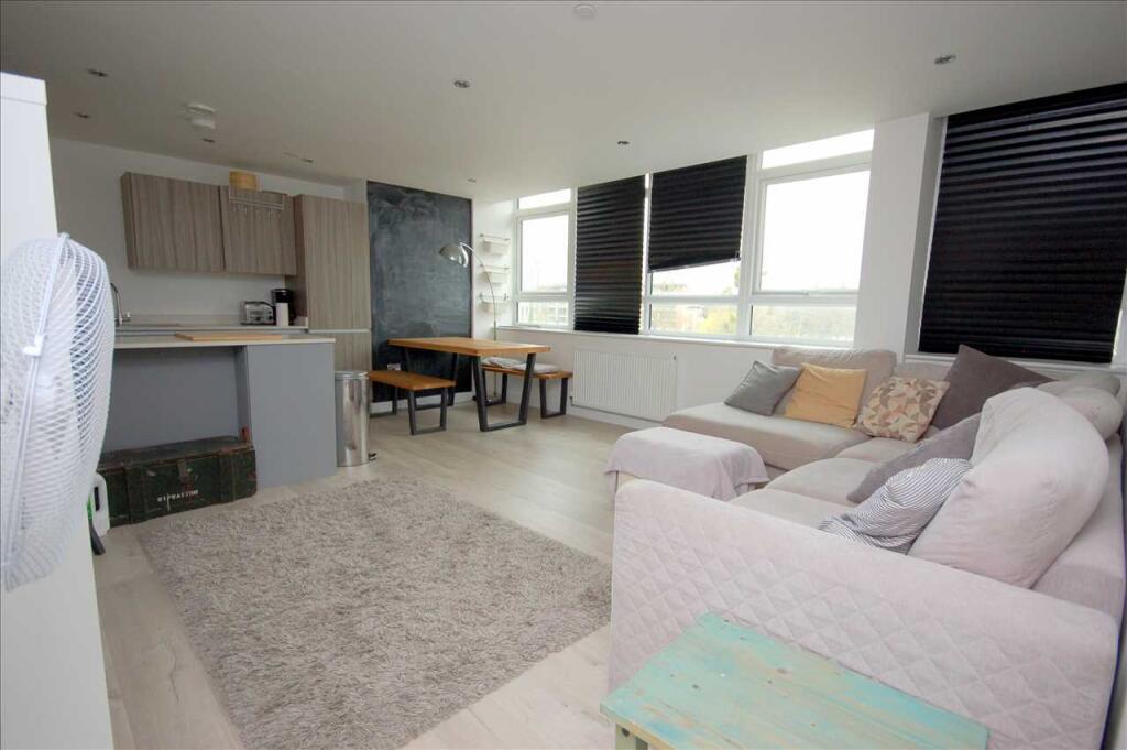 LOUNGE AND KITCHEN