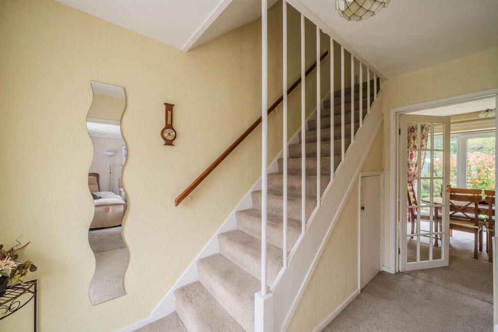 2 Tynewydd North Close-8.jpg