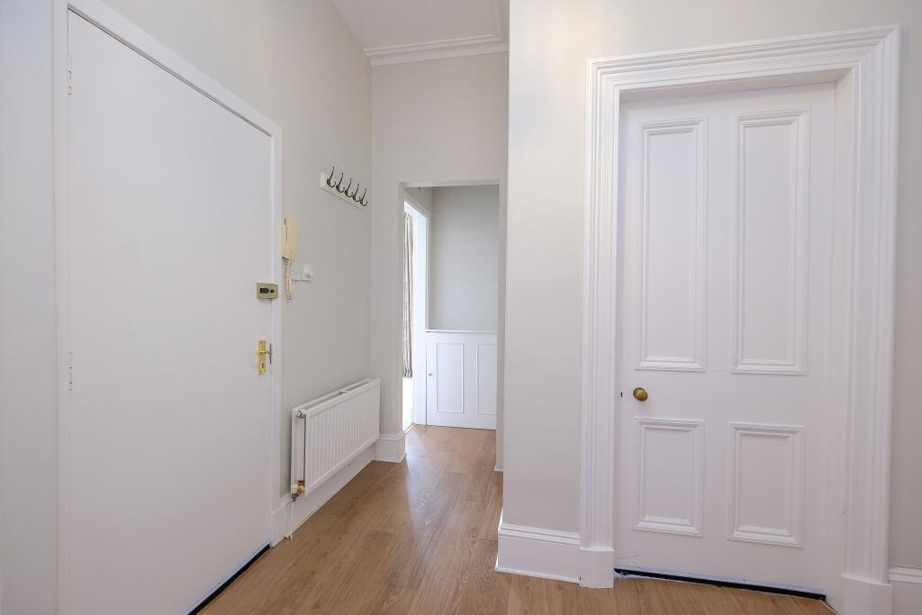 Entrance hall alternative view