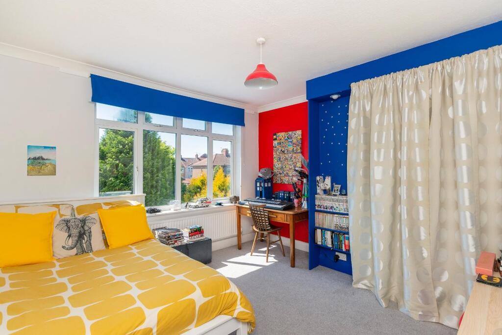 4S4RKE - Bedroom G.jpg