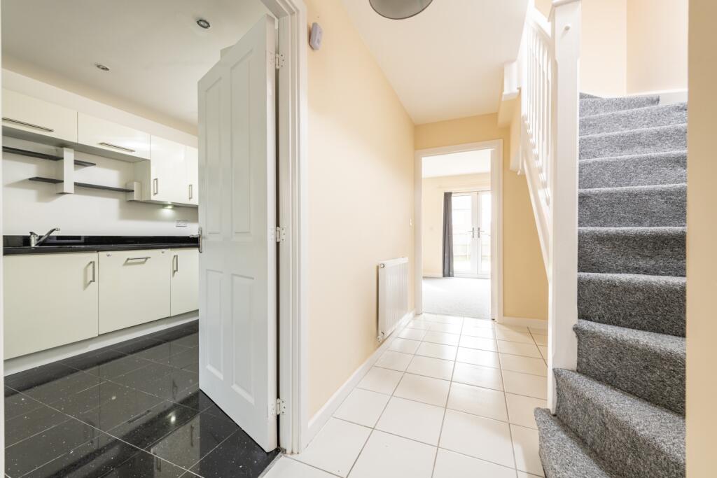 140 Sellkirk Drive hallway