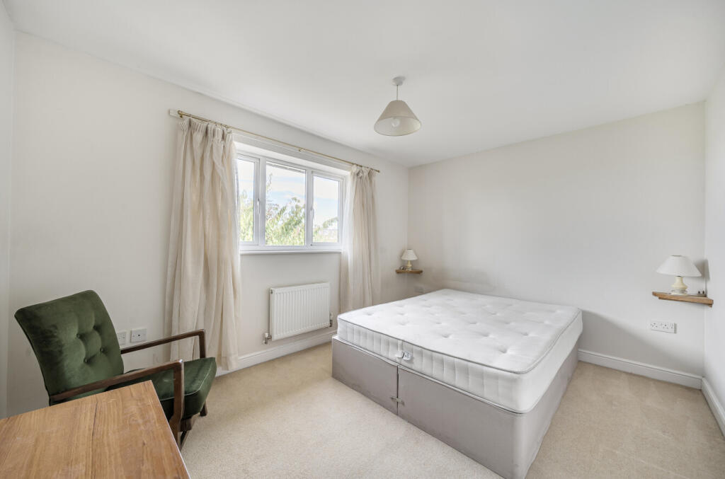 13531941268c018f6416a5