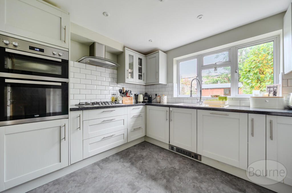 f6b39c59-7133-422...