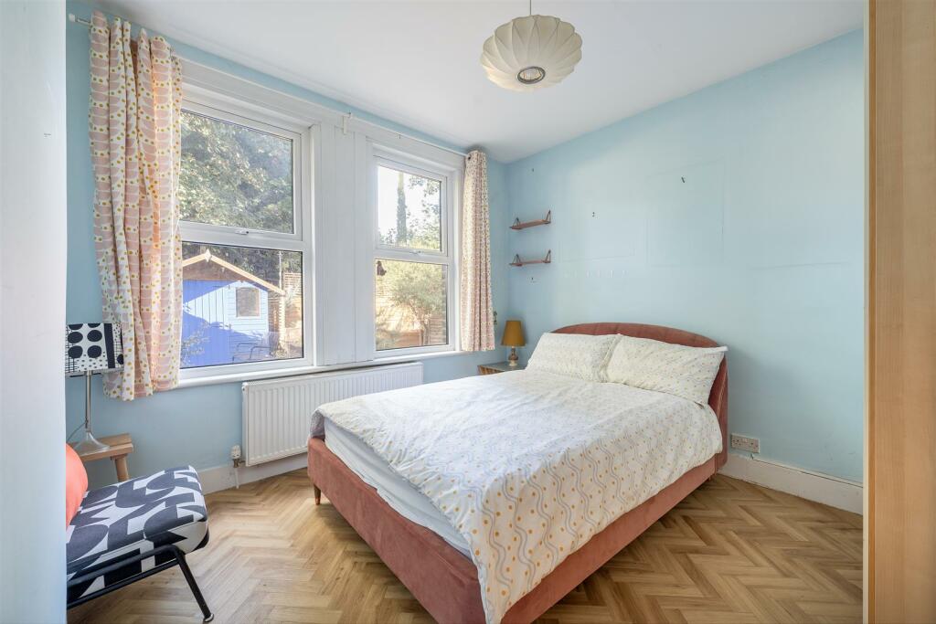 Brettenham E17