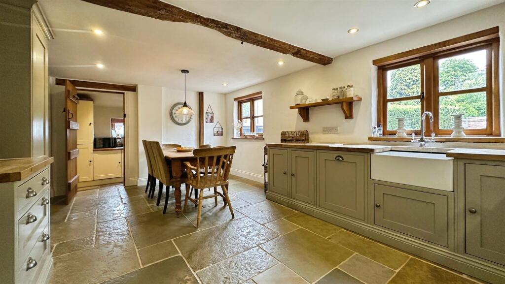 0659aa3e--43A1-80C3-6AABAD3AA2CA-79569-00001947666