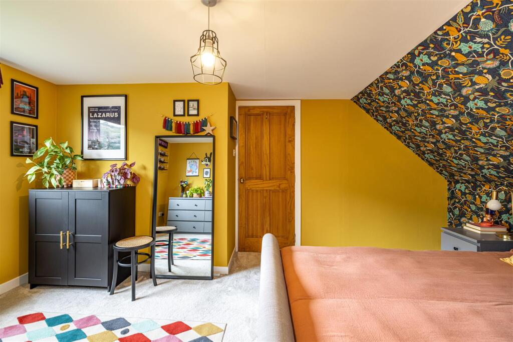 42 Glendinning Terrace Galashiels 24.jpg