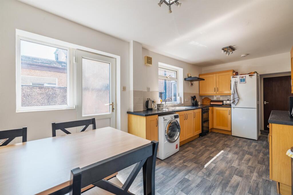 10 Gladstone Rd-22.jpg