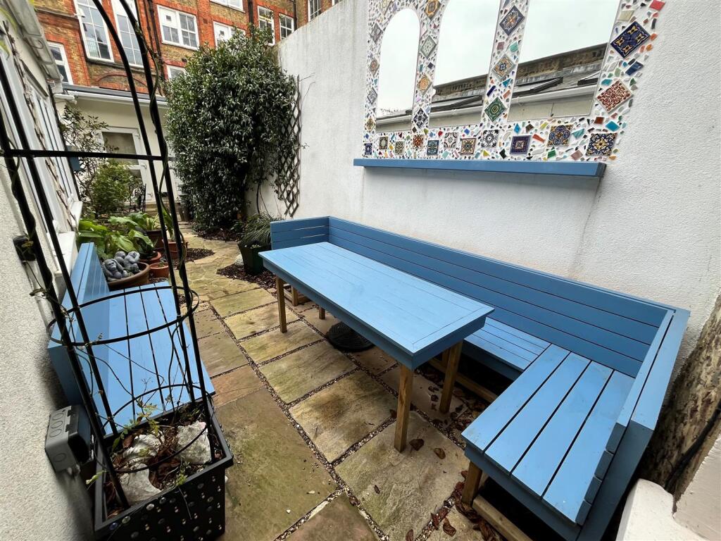 Garden 1.jpg