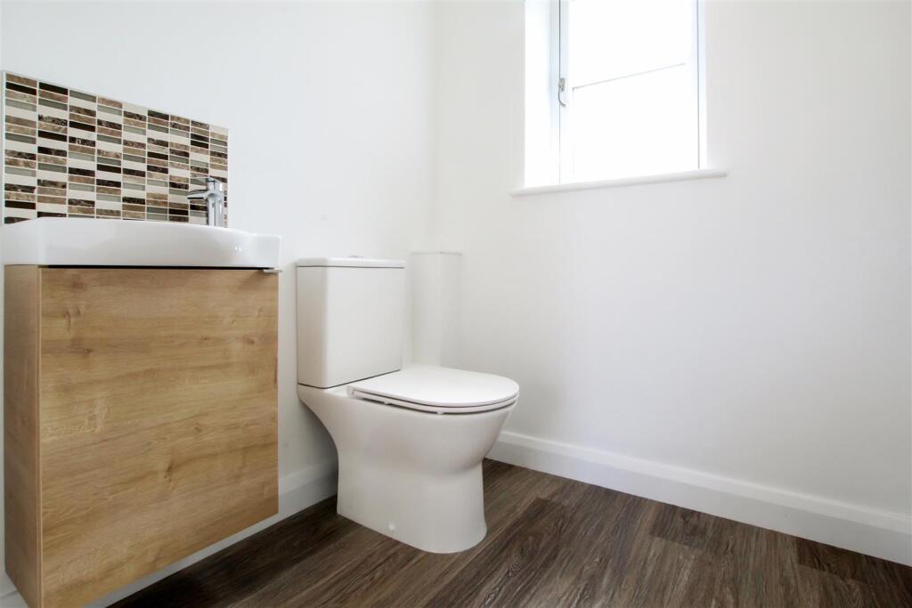 Cloakroom .jpg