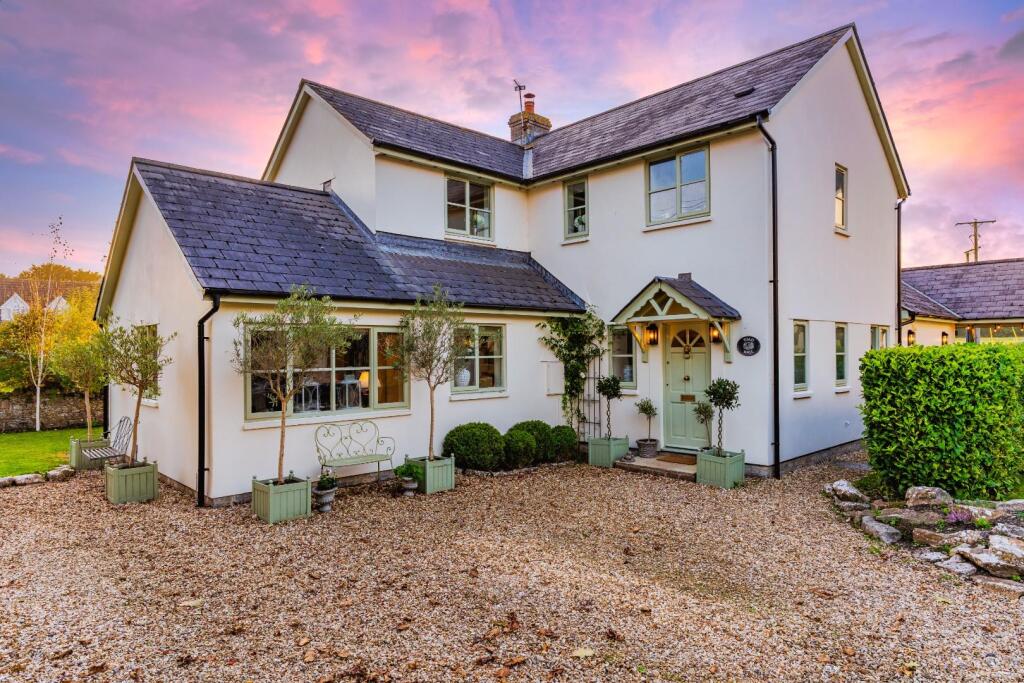 Toad Hall, Llandow-SWPP-HR-60.jpg