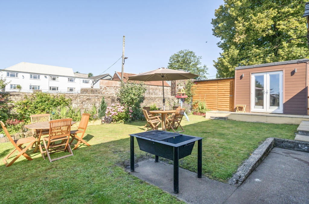 1319923-22-686f8a...