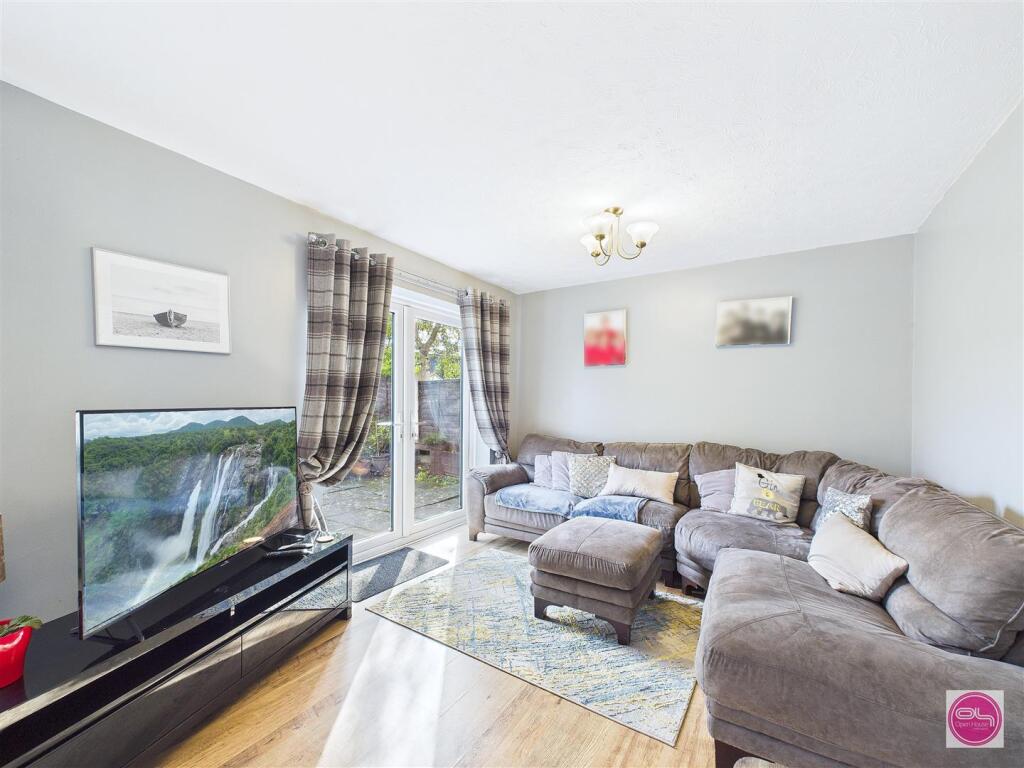 Pershore Drive, Branston (17).jpg