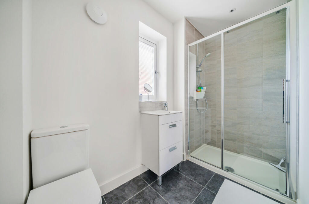 En Suite Shower