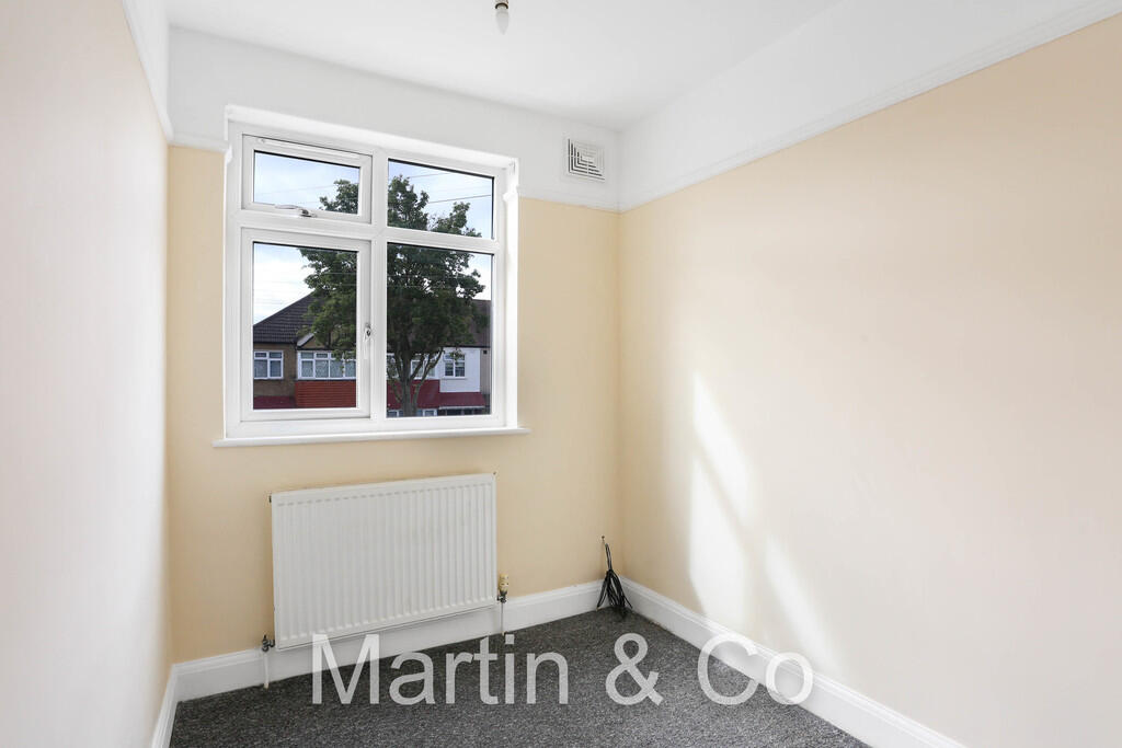 1494137015 - 77 C...