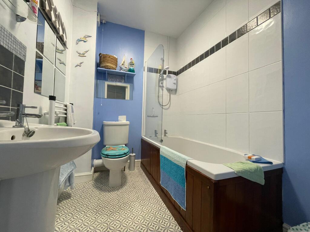 10 T202508151835.jpg