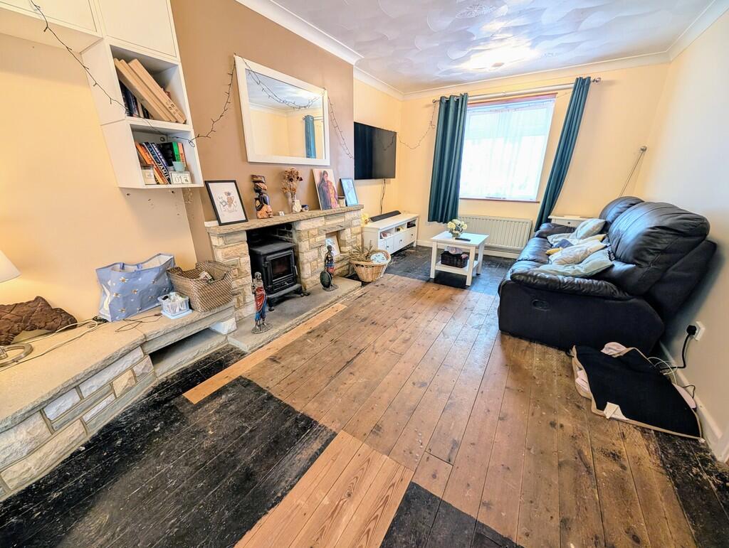 PXL_20250816_0919...