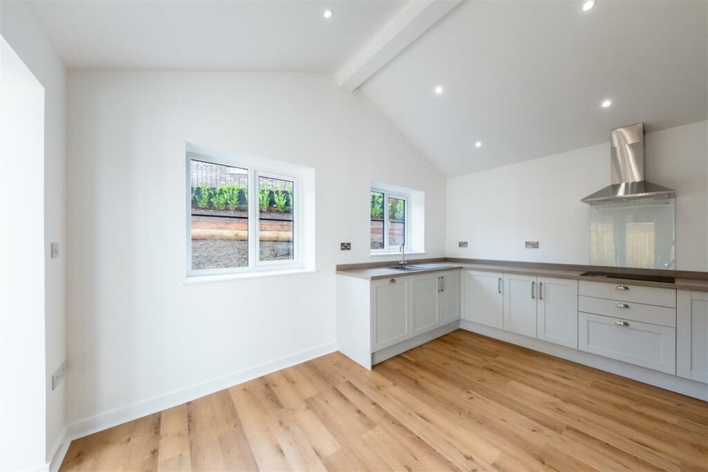 10 Foxhill-002.JPG