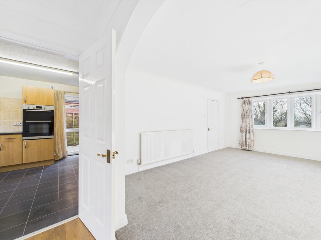 CAM05203G0-PR0007-STILL014