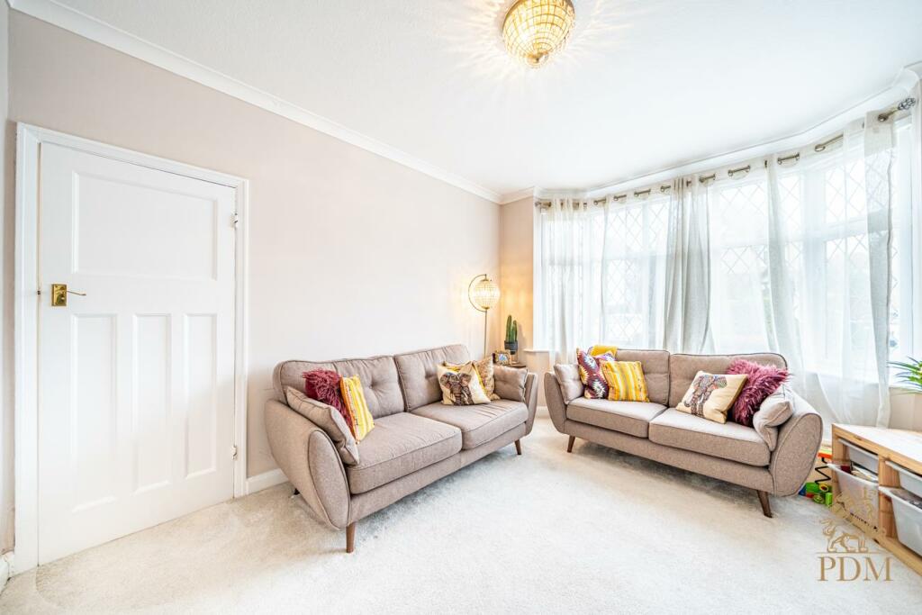 33 Sidney Road Beeston Nottingham NG9 1AN