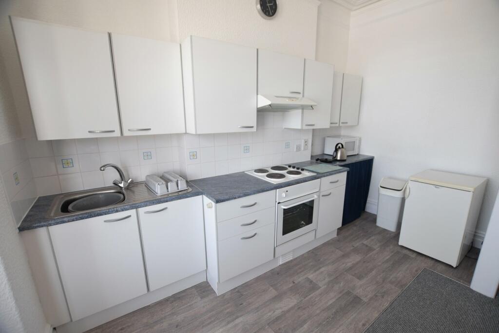 Flat 5