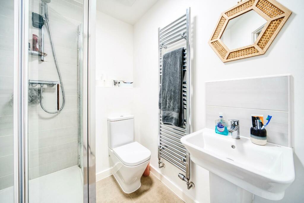 10 Strawberry drive - Mark Templer X PhotoCB 12.jp