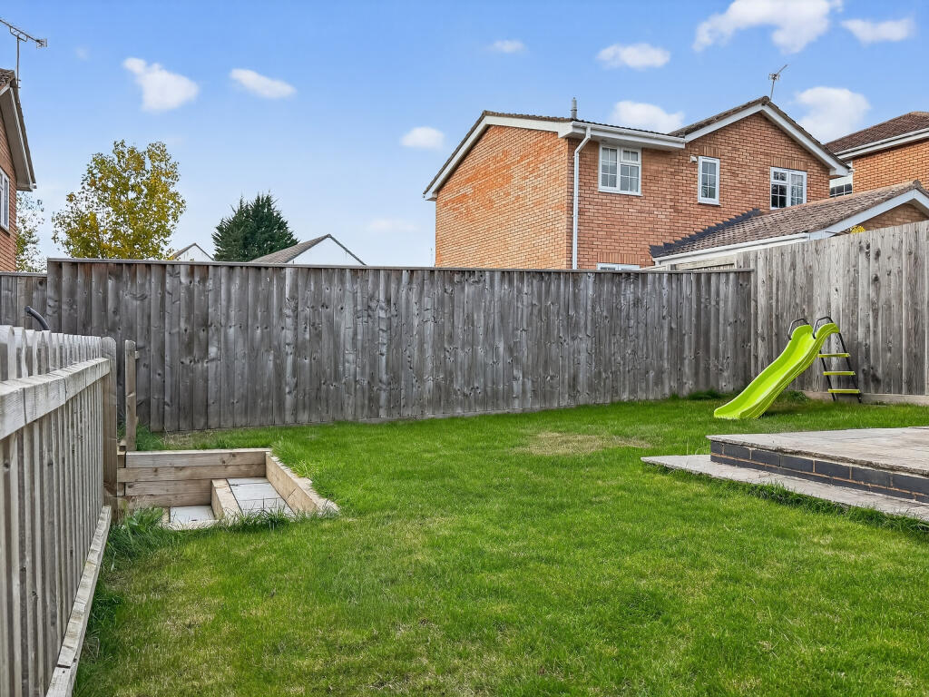 Rear Enclosed Garden