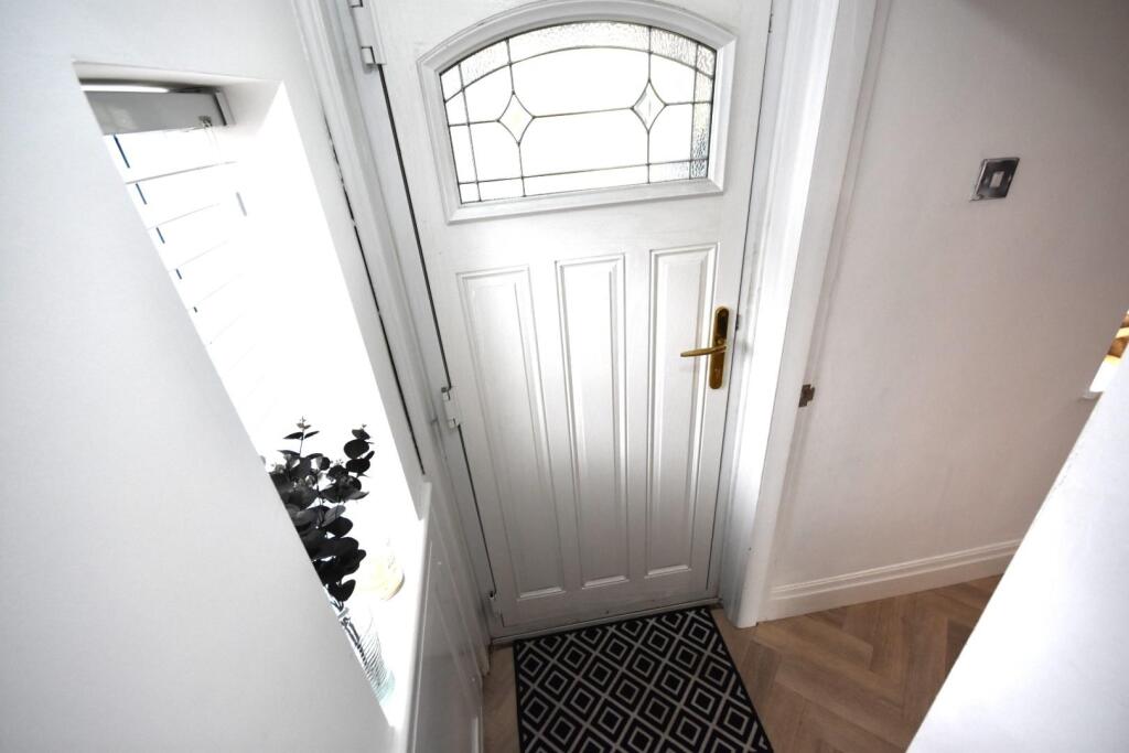 ENTRANCE HALLWAY