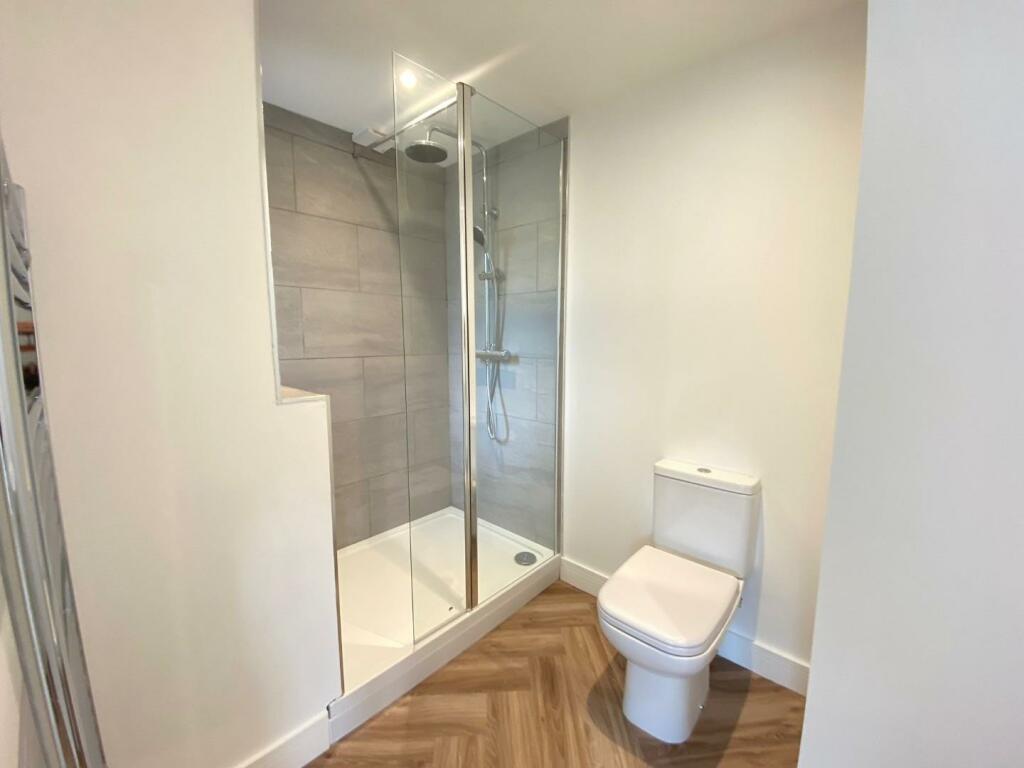 En-suite shower room
