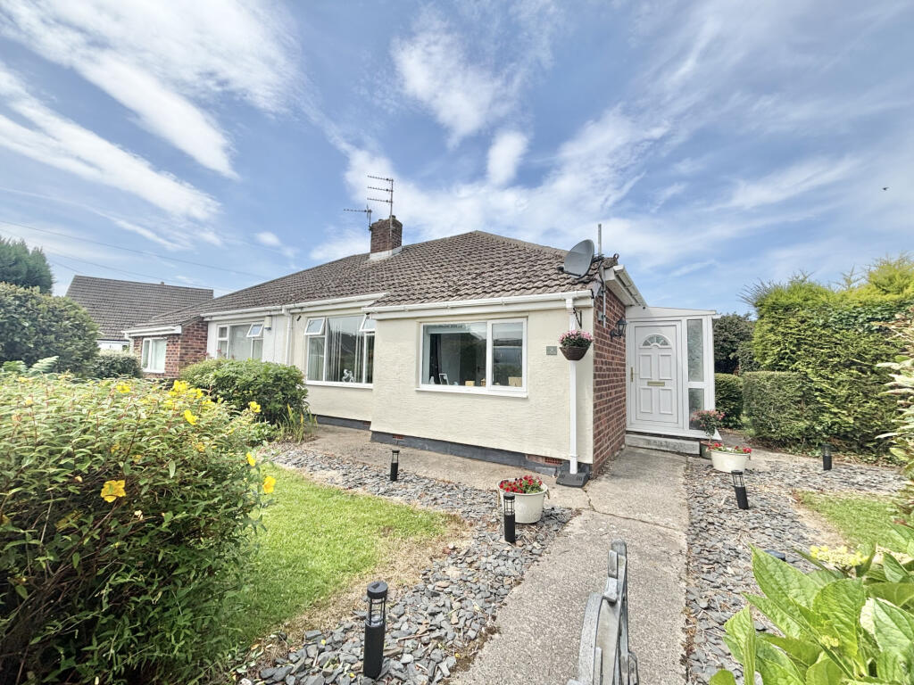 Woodley Avenue,  Thornton, FY5
