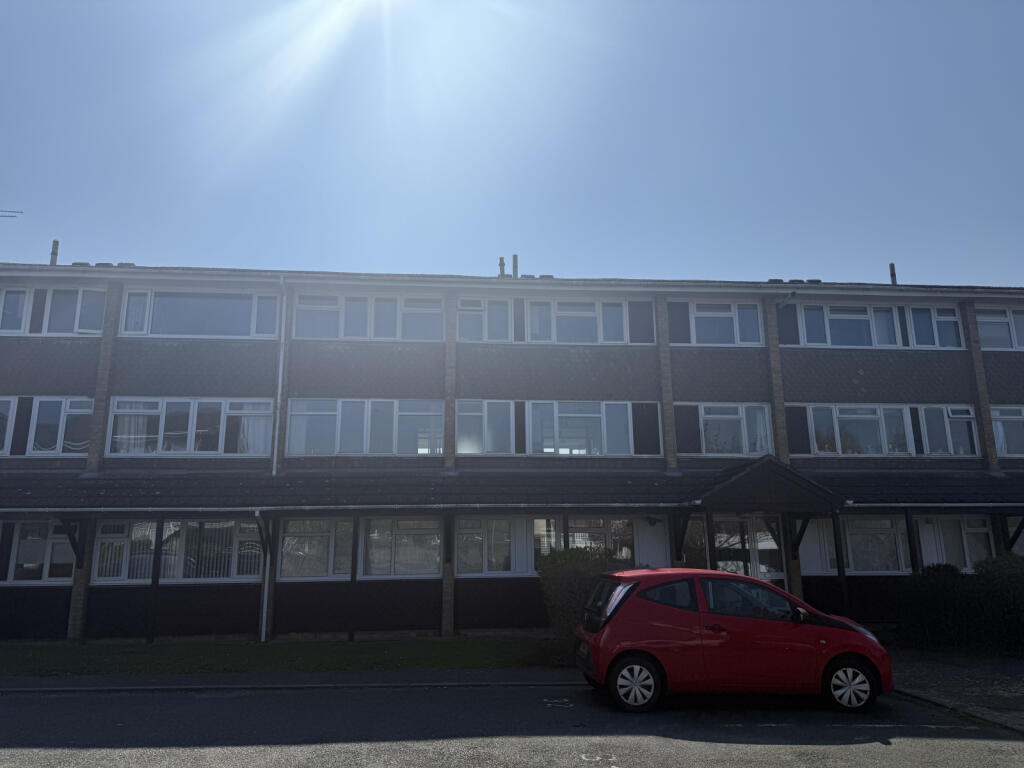 2 Bedroom Flat for Sale