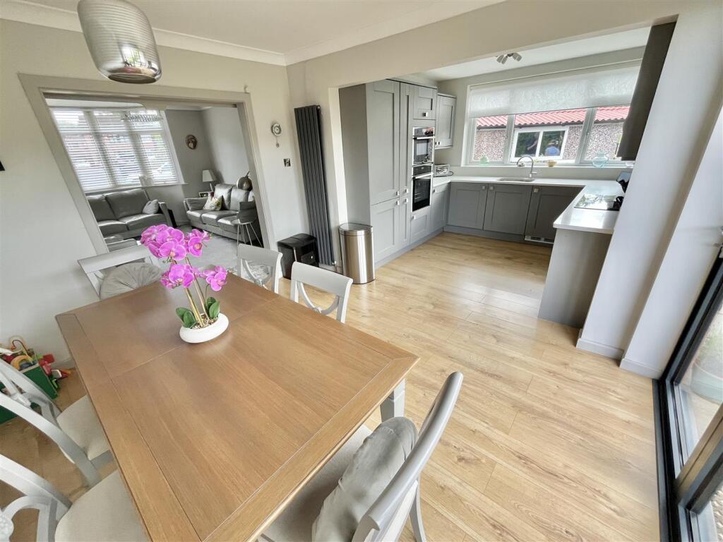 Dining Room 3