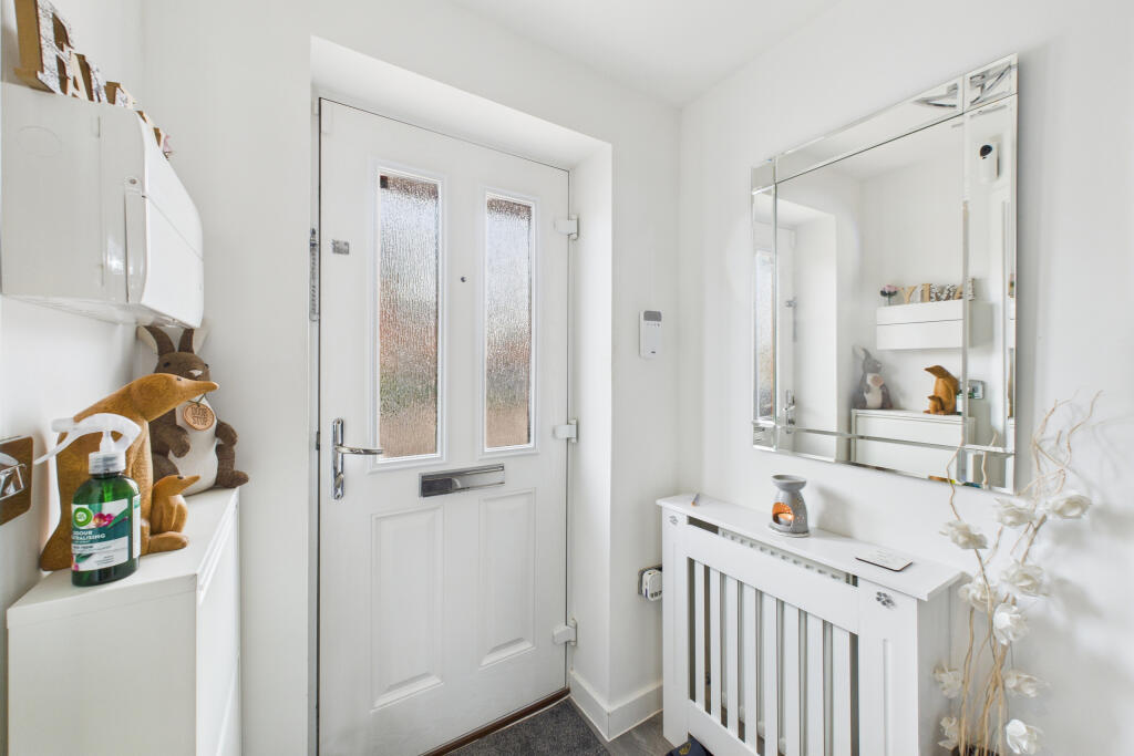 CAM05454G0-PR0041-STILL039