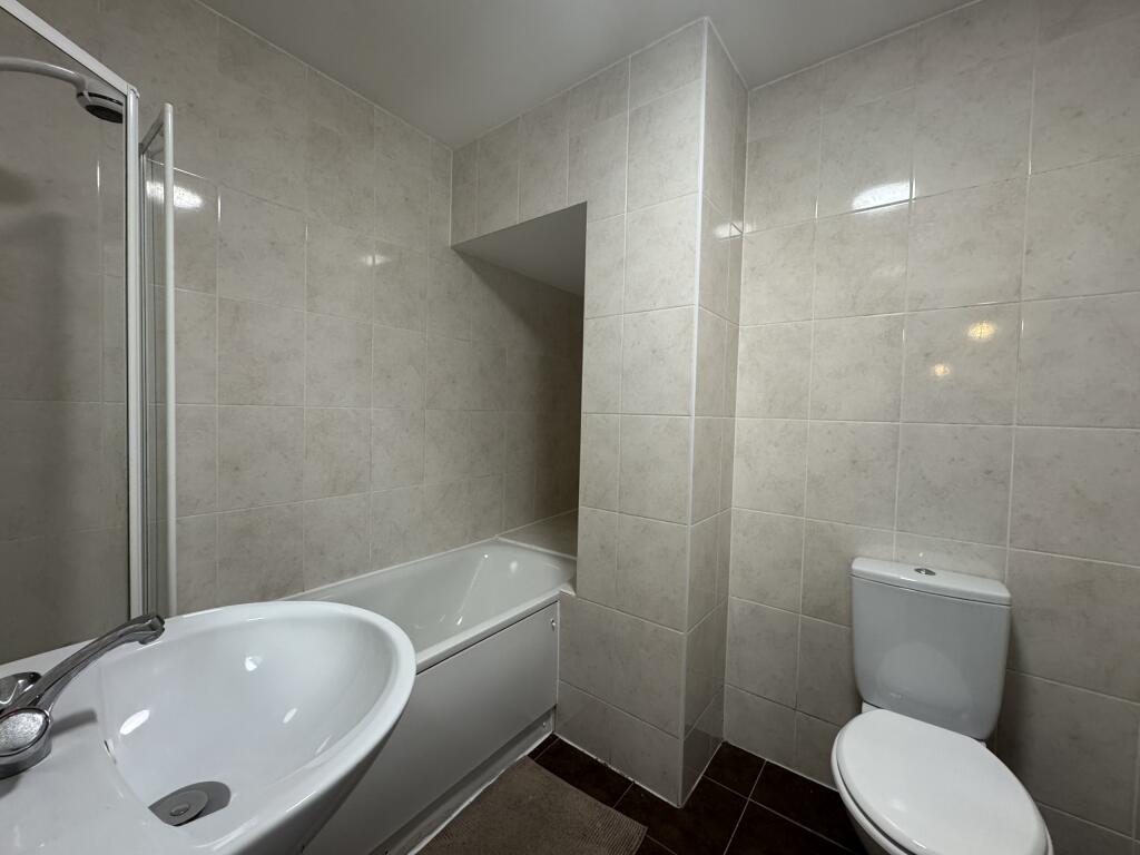 Bath/WC 1