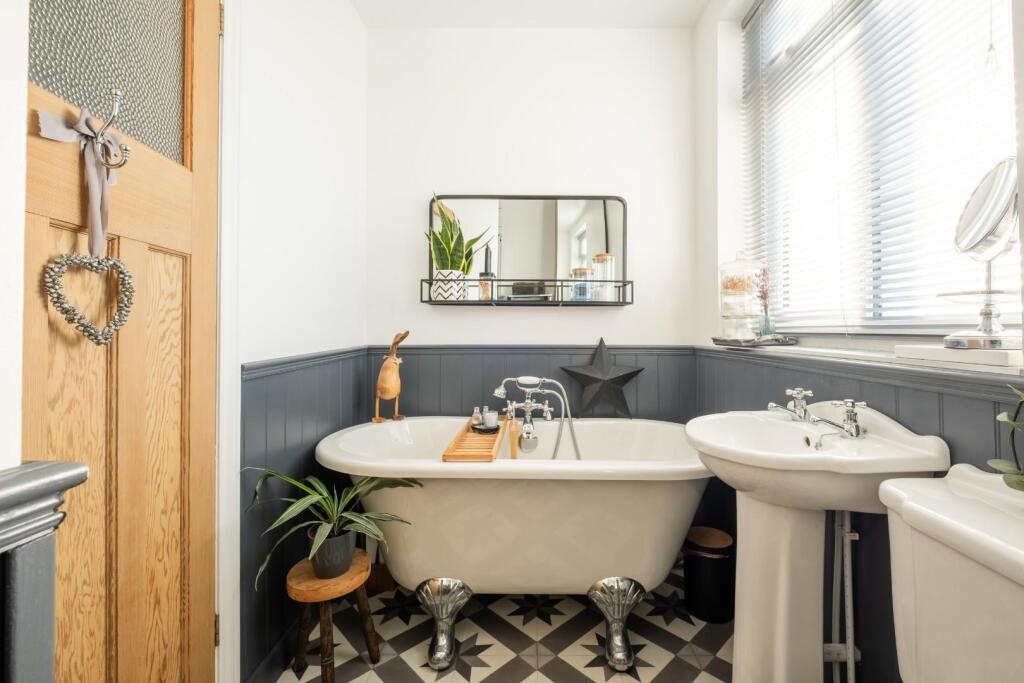 61 Holmes Hill Road, BS5--18.jpg