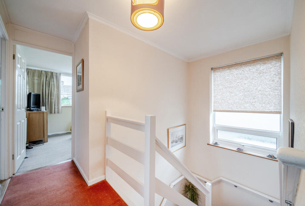 1384541-16-692870...