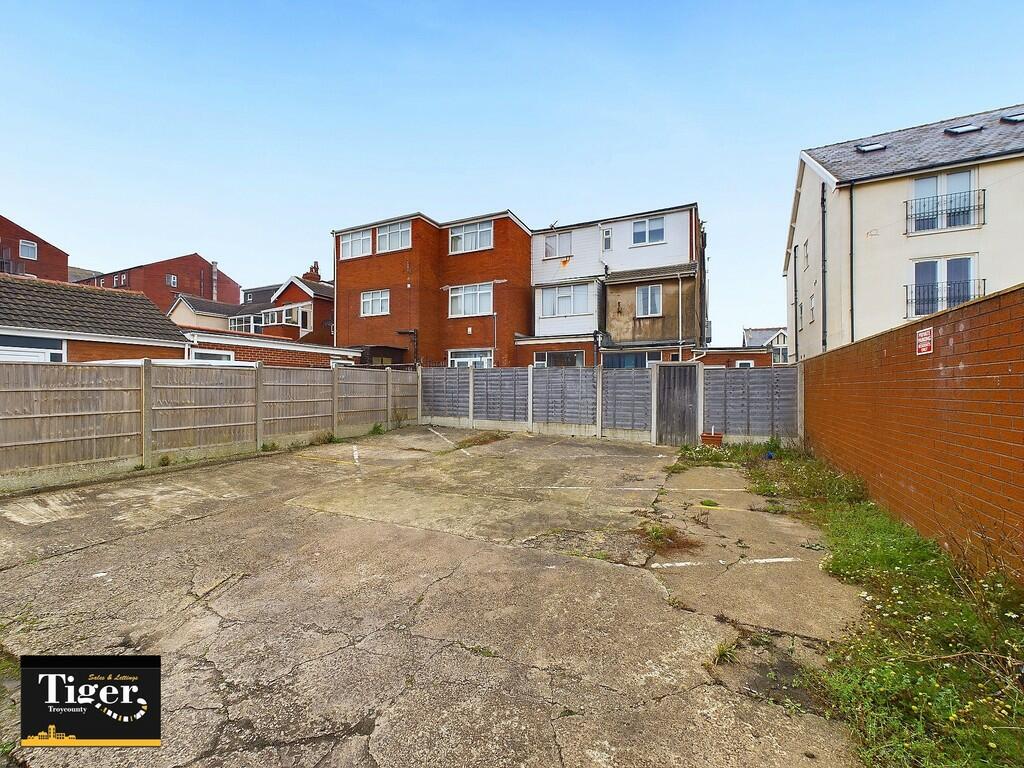 CAM03440G0-PR0196...