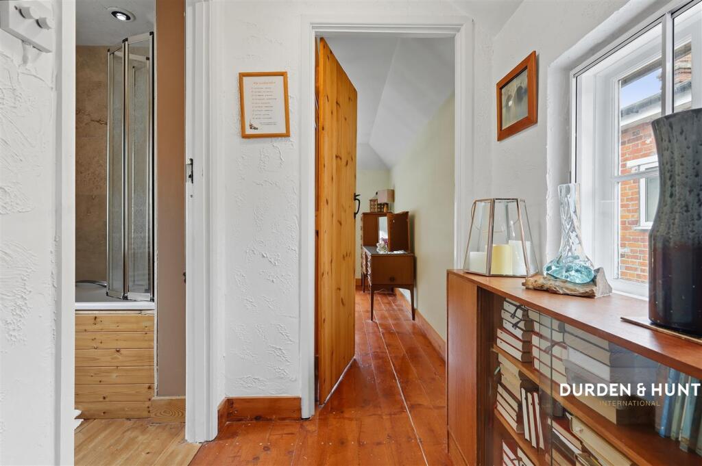 Post Office Cottages