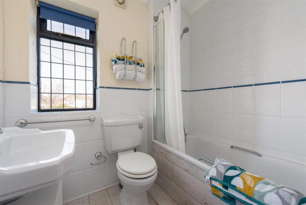 Longtye Drive, Chestfield, Whitstable