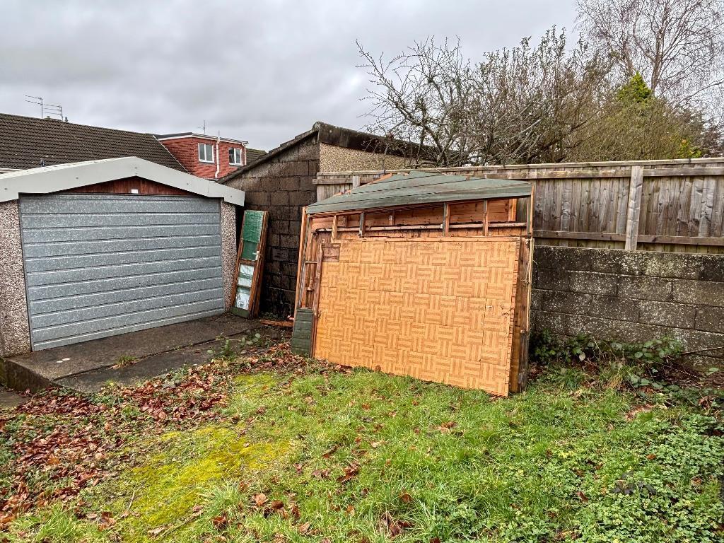 Rear Access &amp; Garage