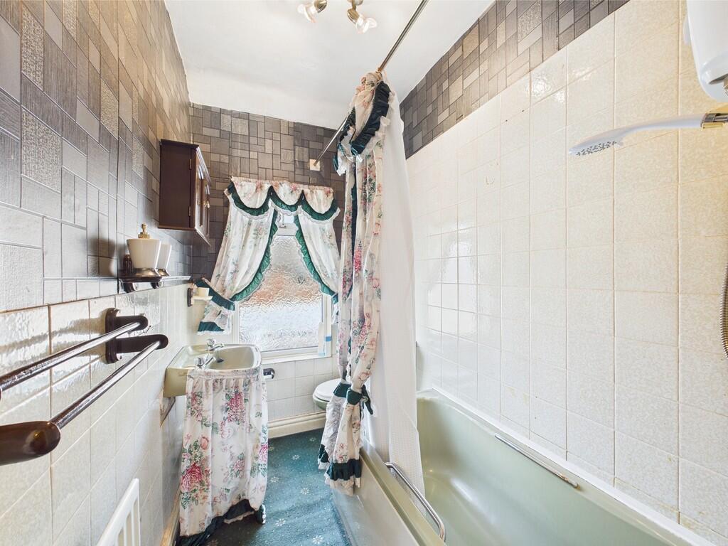 CAM01835G0-PR0199...