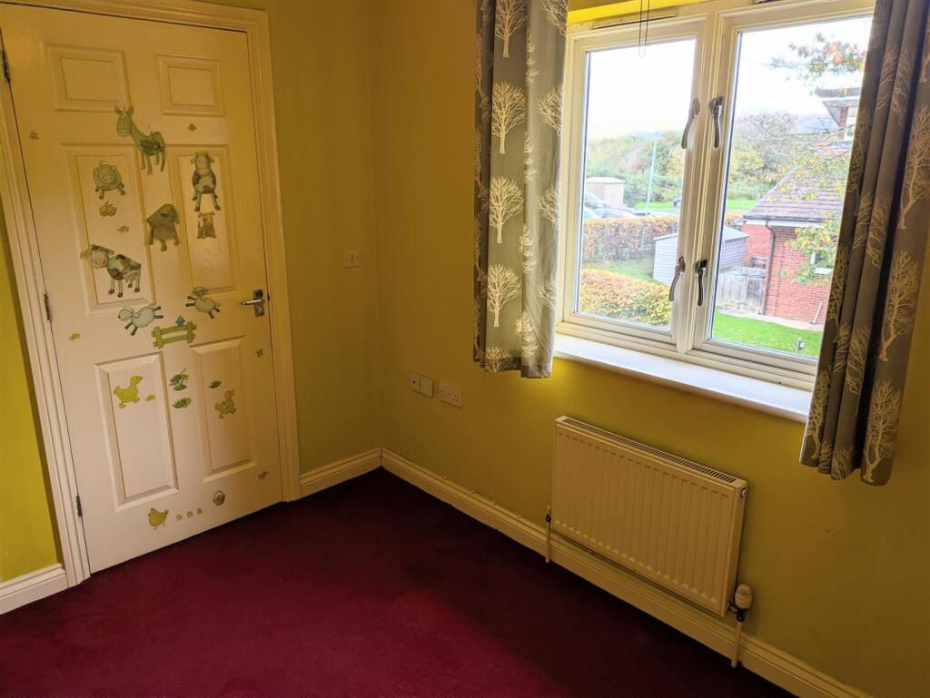 Bedroom3_1.jpg