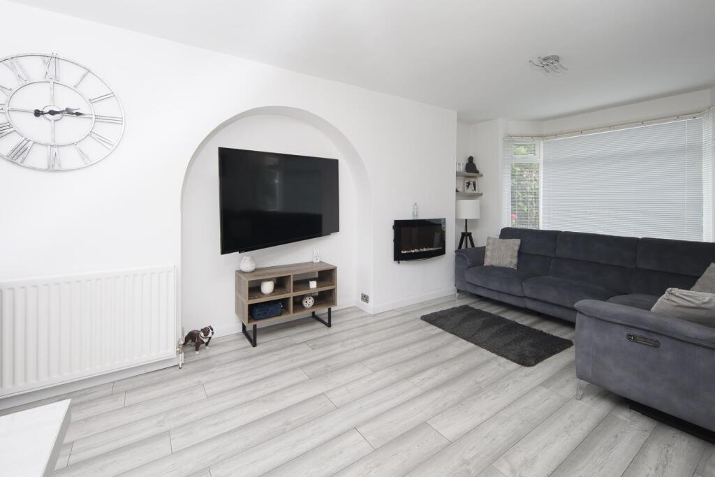 Lounge/Kitchen