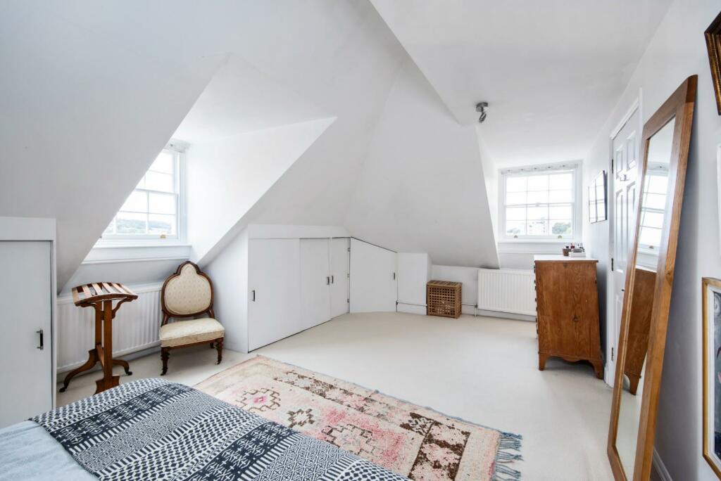 Flat 5, 28, Upper East Hayes Bath, BA1 6LP-12.jpg