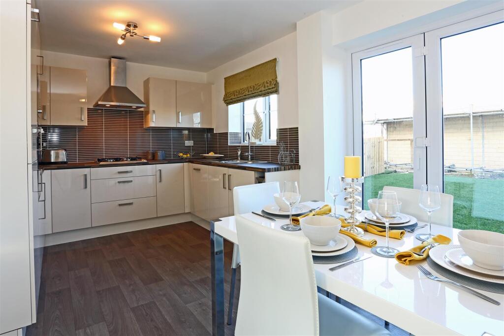 Kitchen/dining area