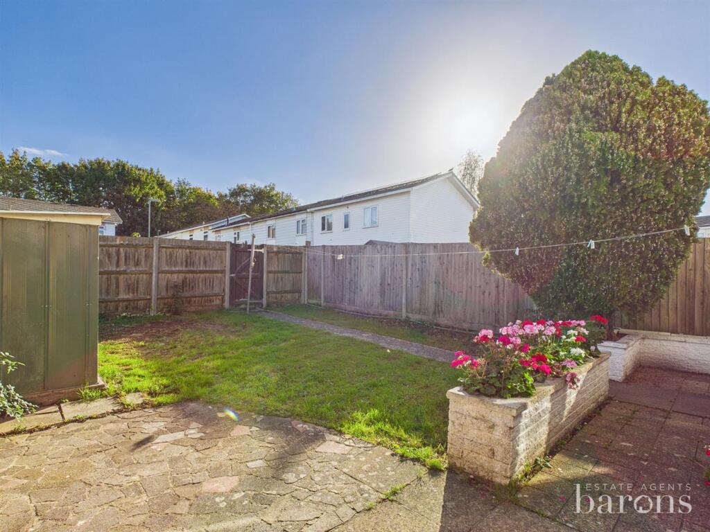 CAM05500G0-PR0081-STILL011 - Copy.jpg