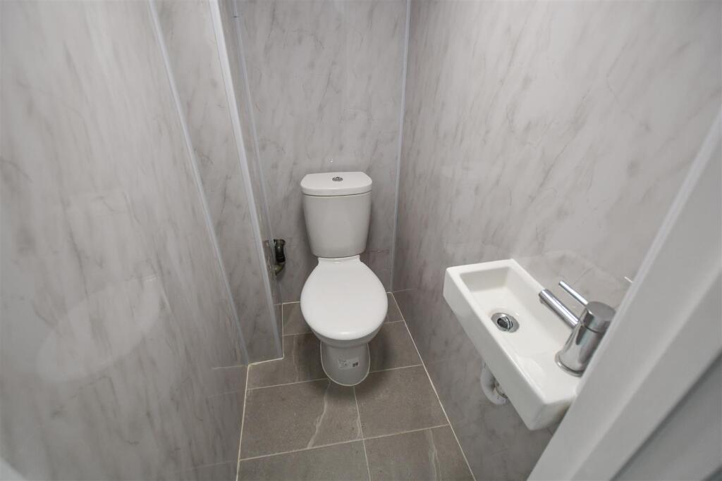 WC.jpg