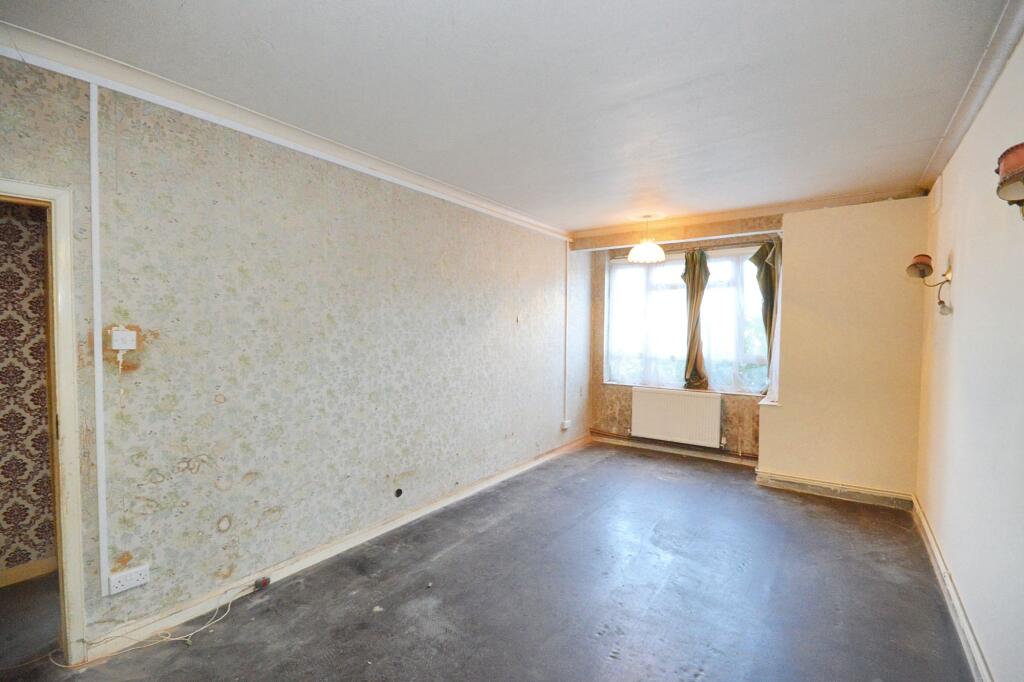 2 Walton Court &amp; Garage, Sheen Park, Richmond, TW9 1UL