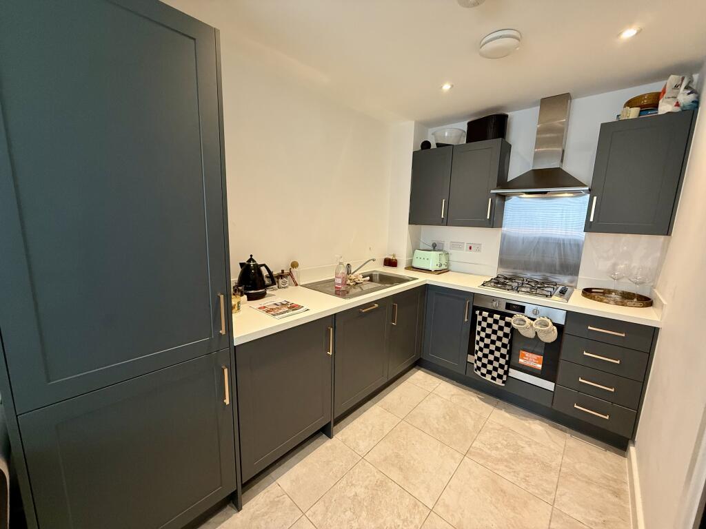 Kitchen 2